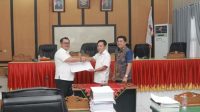 Wakil Walikota Mengikuti Rapat Paripurna Bersama Pemko Gunungsitoli Bertempat di Ruang Rapat Paripurna DPRD Kota Gunungsitoli