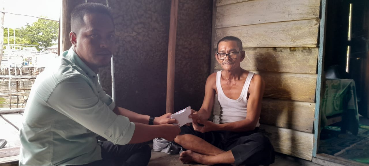 Ringankan Beban Warga Yang Sakit, Karang Taruna Desa Pulau Duyung Galang Bantuan