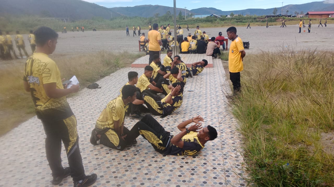 Polres Pegunungan Arfak Laksanakan Giat Kesemaptaan Jasmani Semester I T.A. 2024